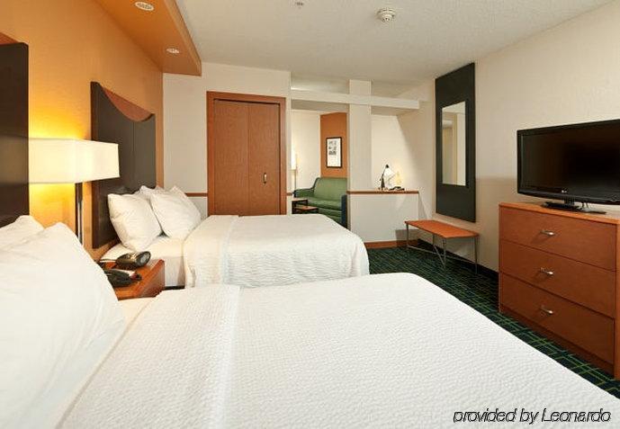 Fairfield Inn And Suites By Marriott Portsmouth Ексетер Екстериор снимка