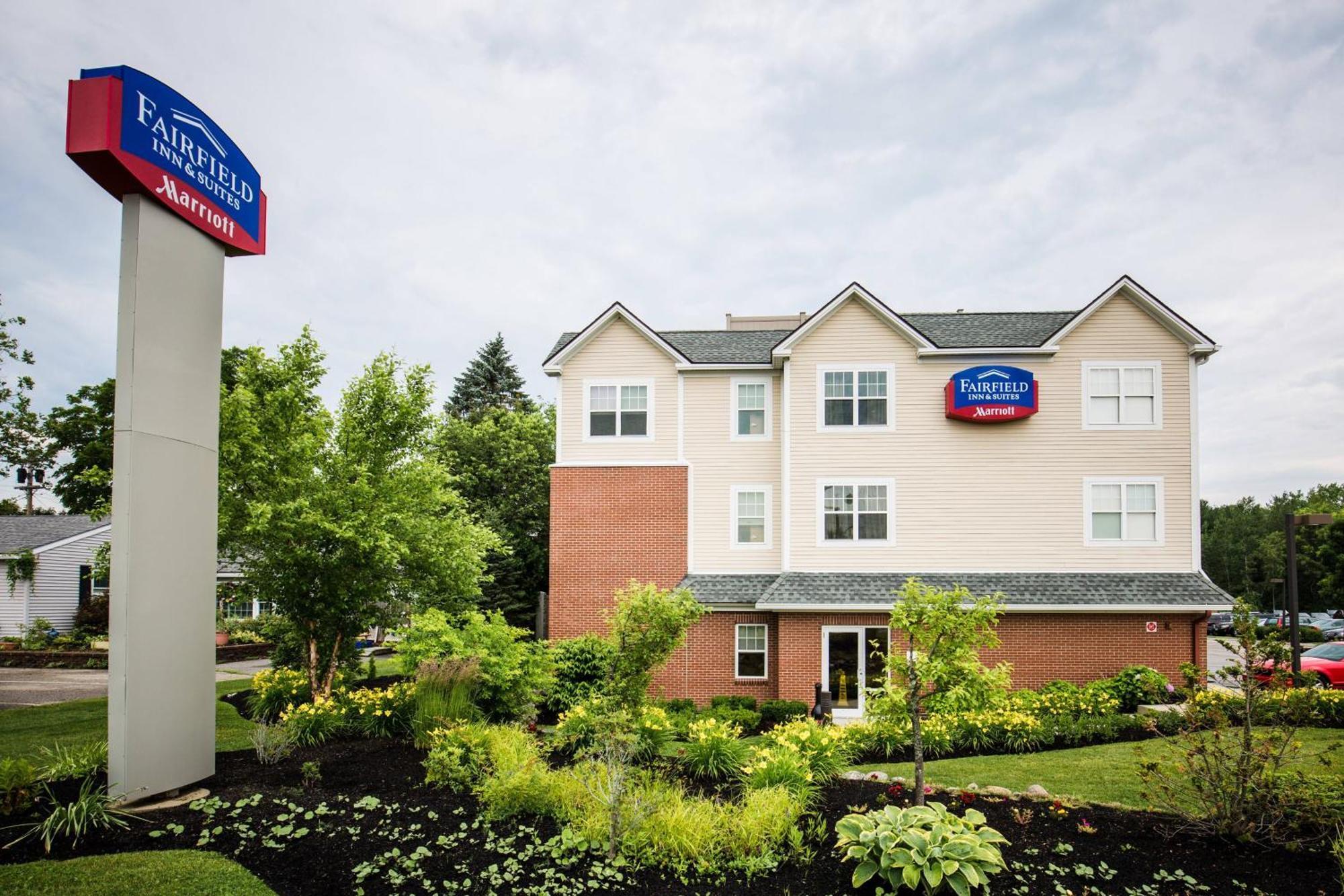 Fairfield Inn And Suites By Marriott Portsmouth Ексетер Екстериор снимка