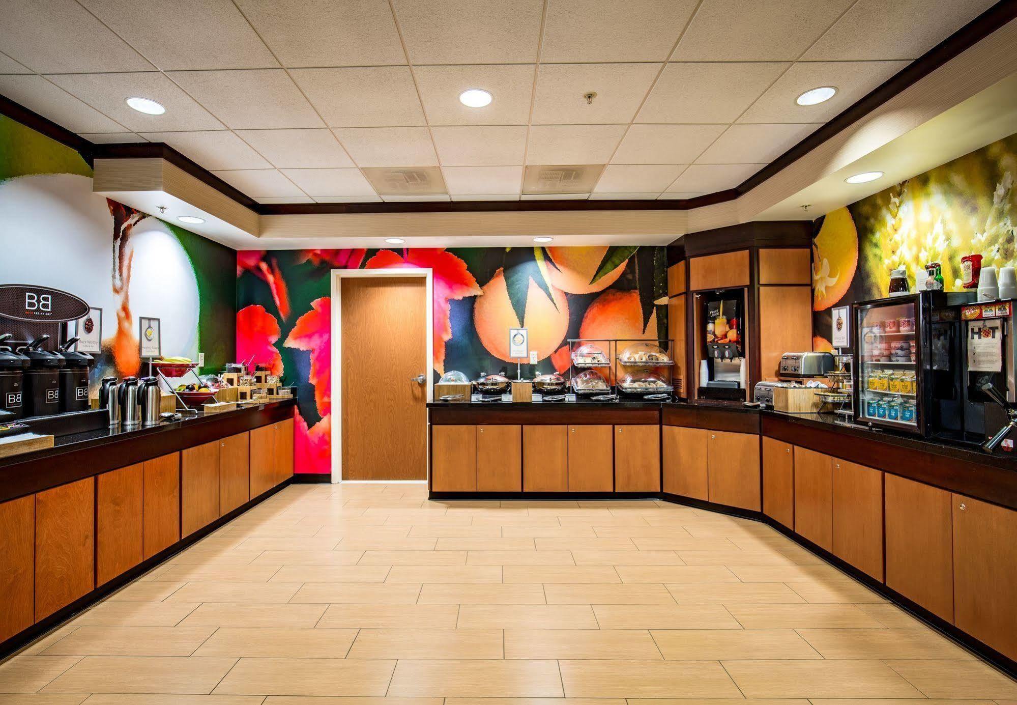 Fairfield Inn And Suites By Marriott Portsmouth Ексетер Екстериор снимка